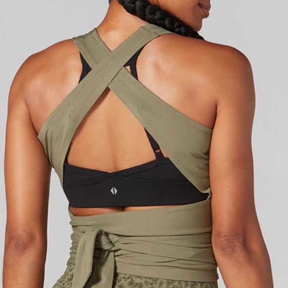 Tavi @Neiman Marcus Light Olive Wrap Around Tank & Cloud High Waisted 7/8 Tights - Picture 2 of 16